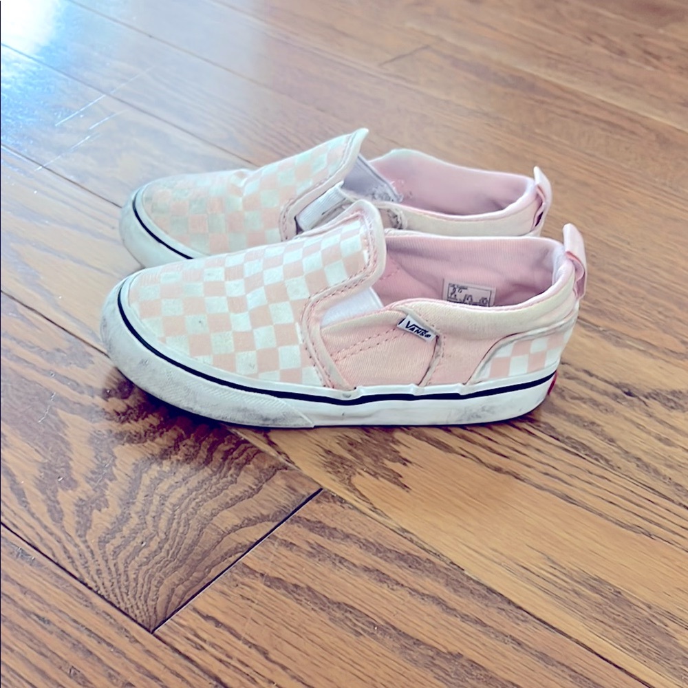 Vans Kids Pink Checkered Slip-On Sneakers